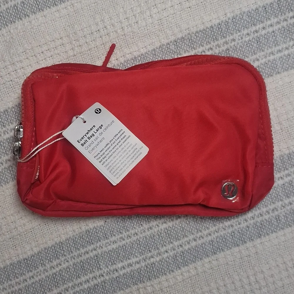 Lululemon Athletica Everywhere Belt Bag *Red ♥️ - Picture 1 of 6